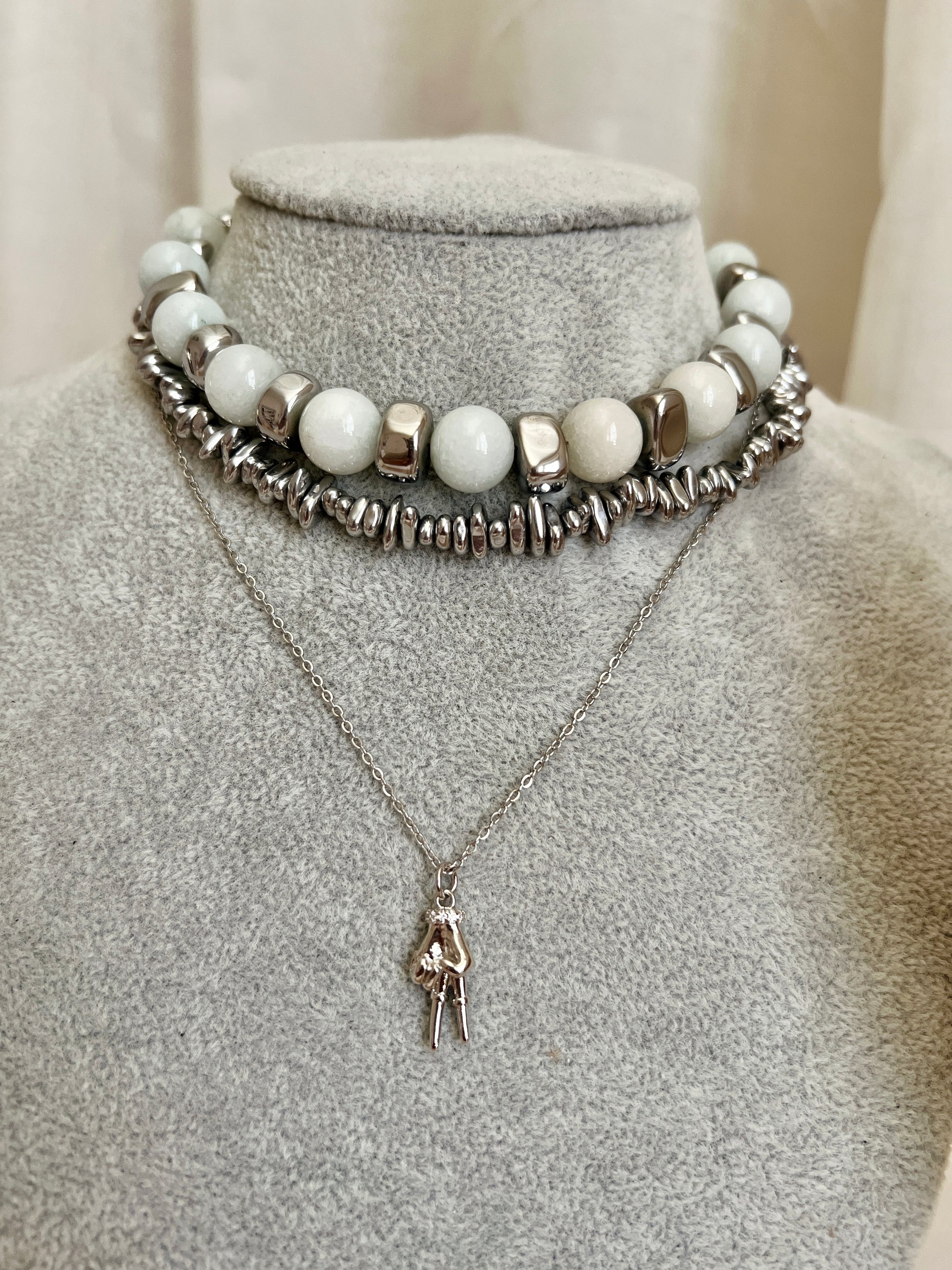 Selene necklaces & bracelets