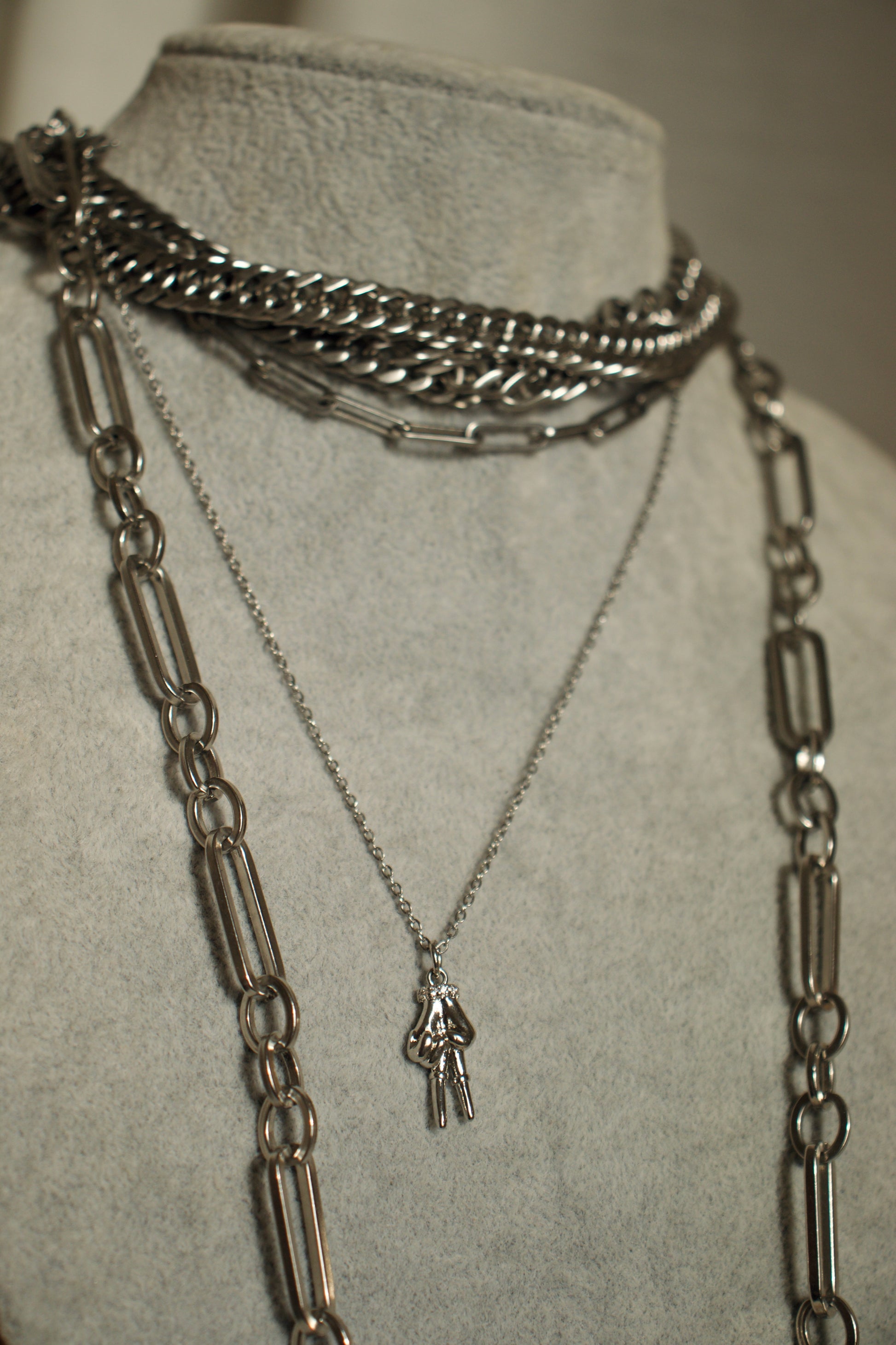 Chain ritual
