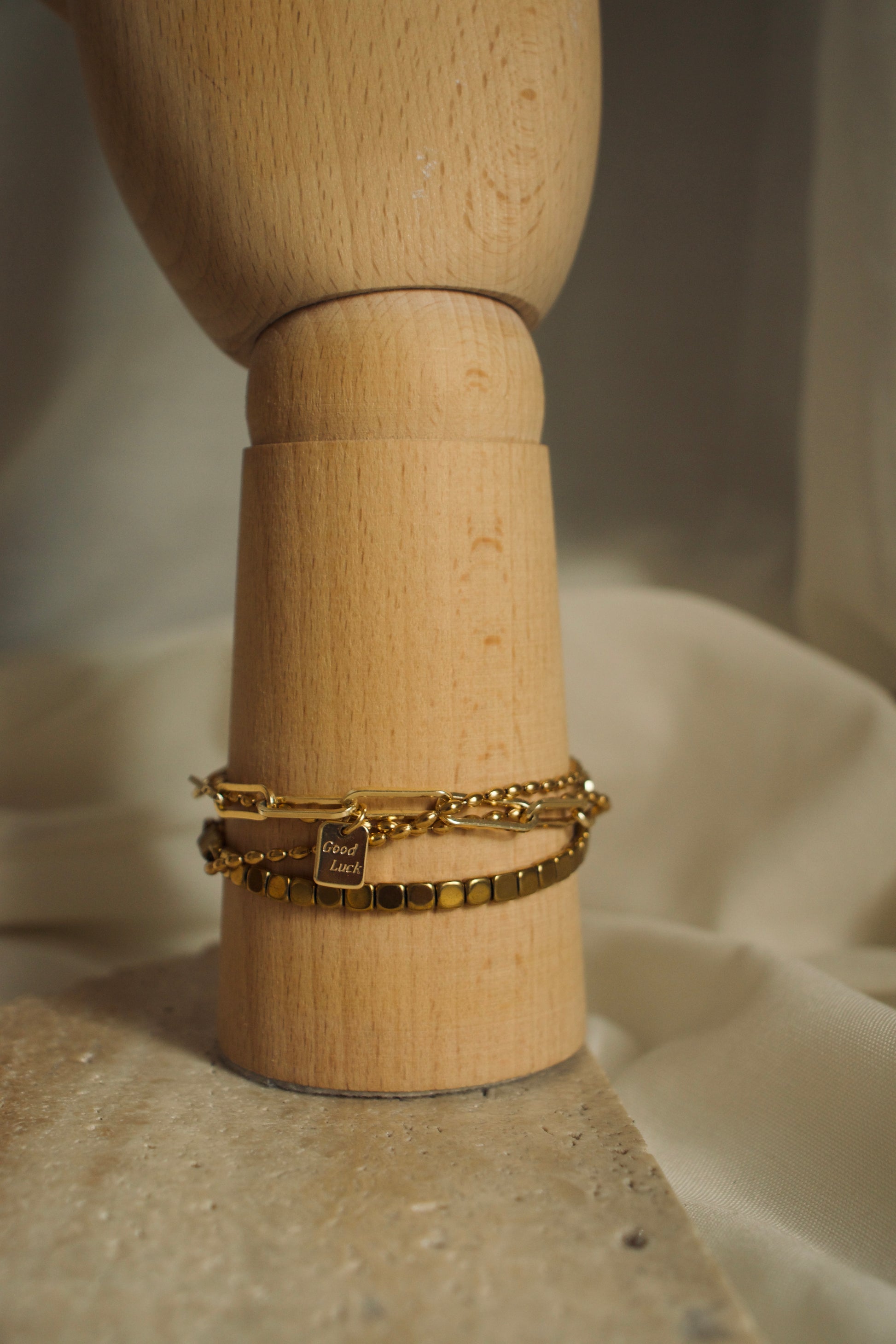 Solei Fierce / necklace set + bracelet