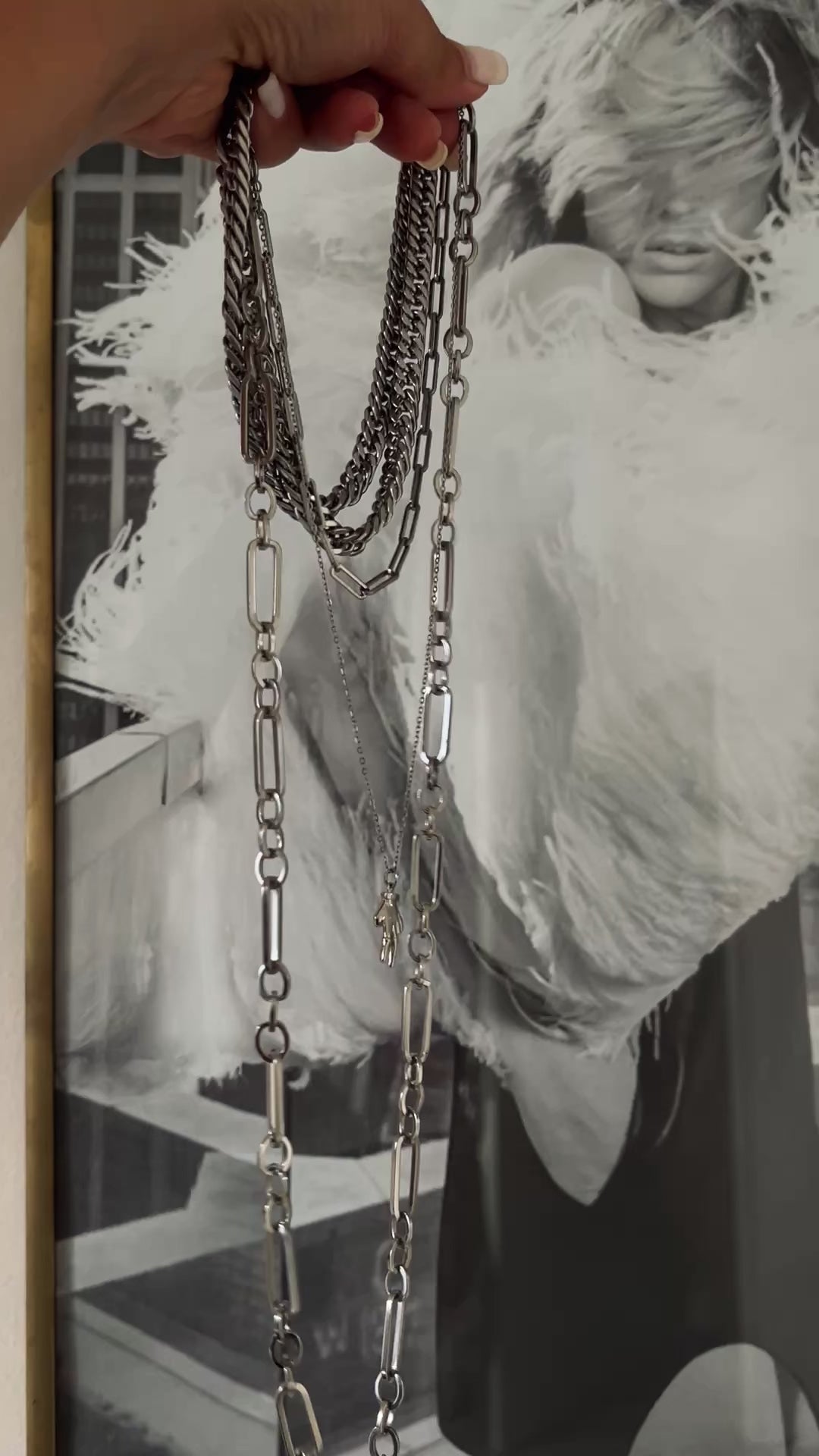 Chain ritual